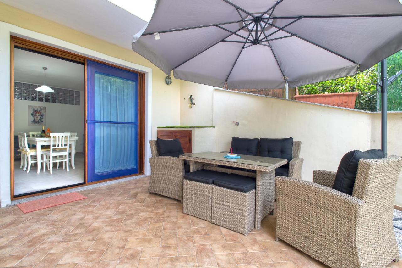 Soleluna Apartment Castelsardo Eksteriør billede